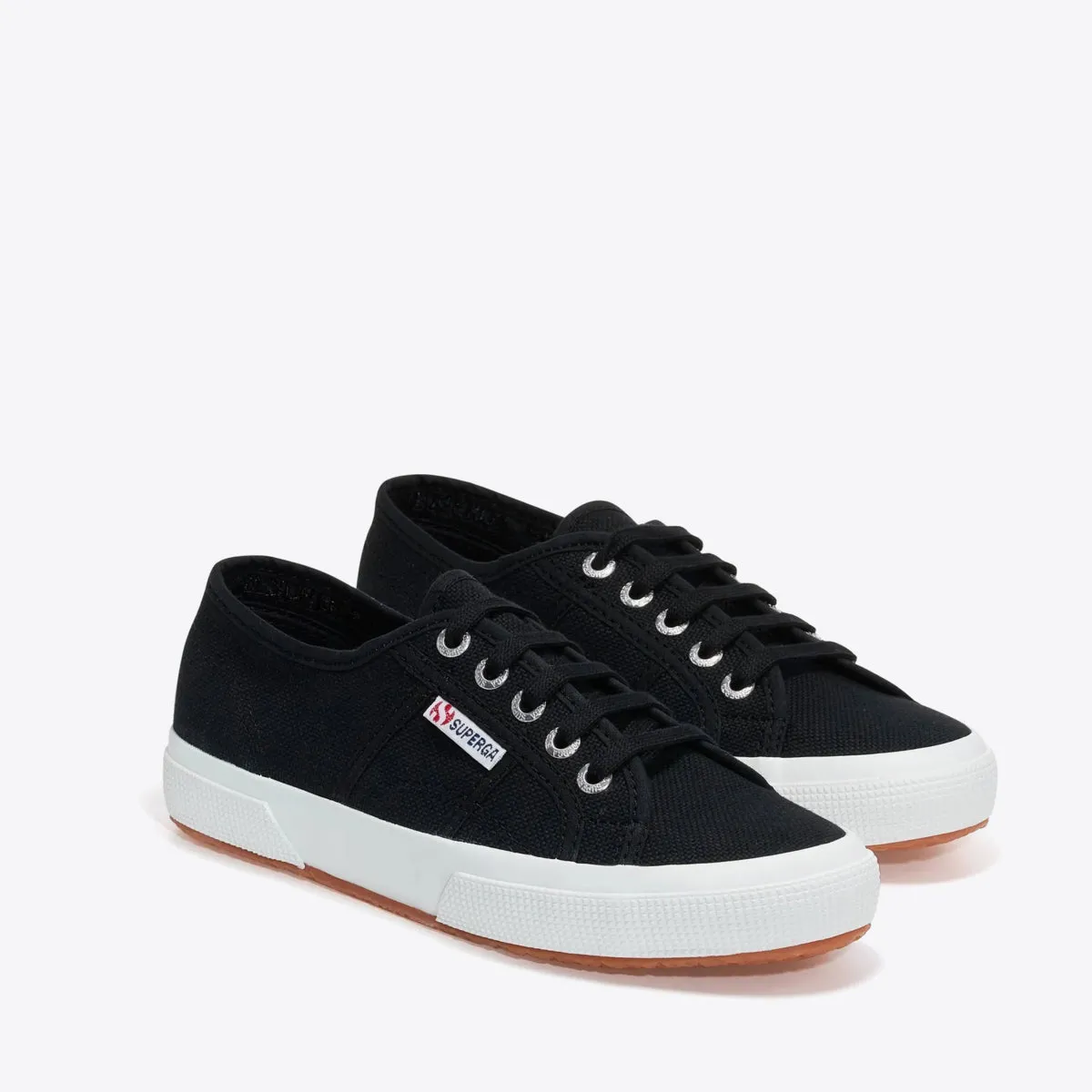 2750 Cotu Classic