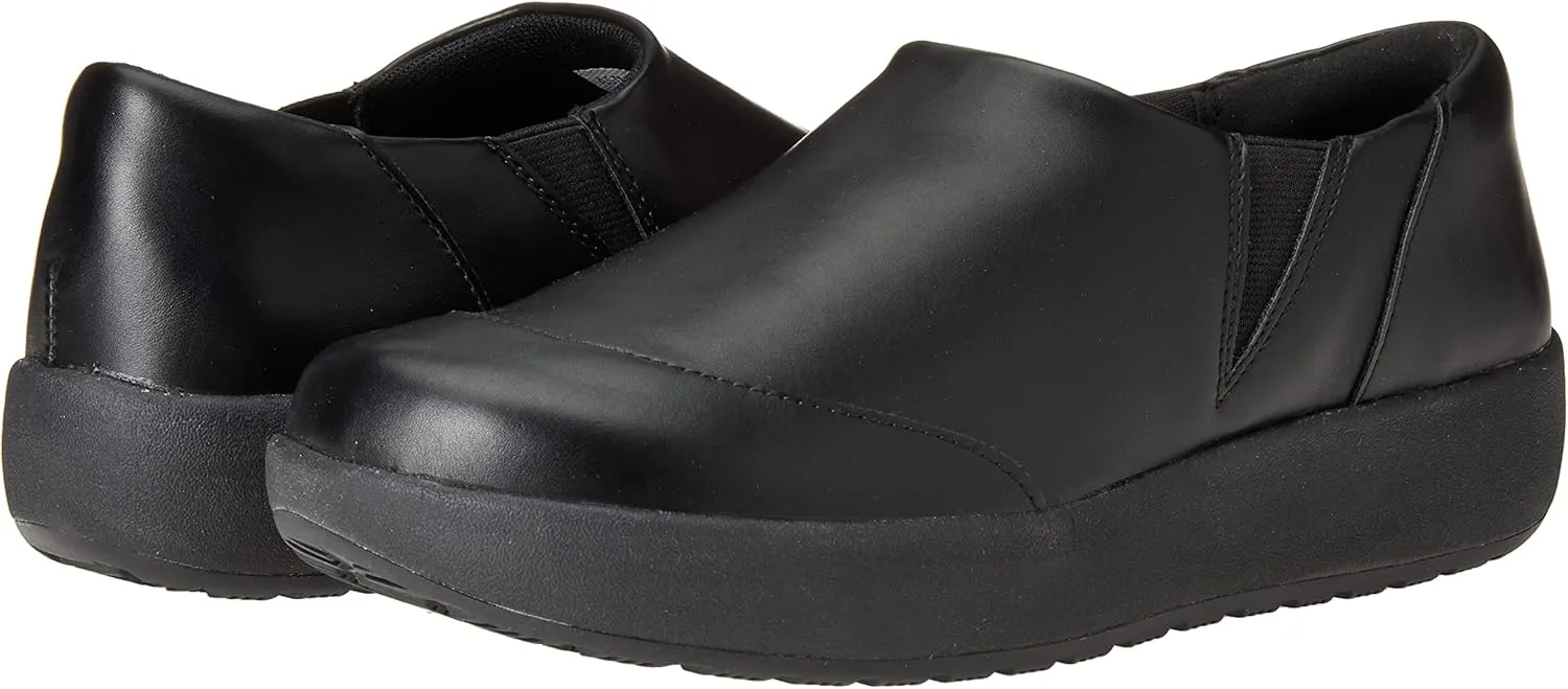 Amazon Essentials Women's Comfortable Slip Resistant Service Shoe