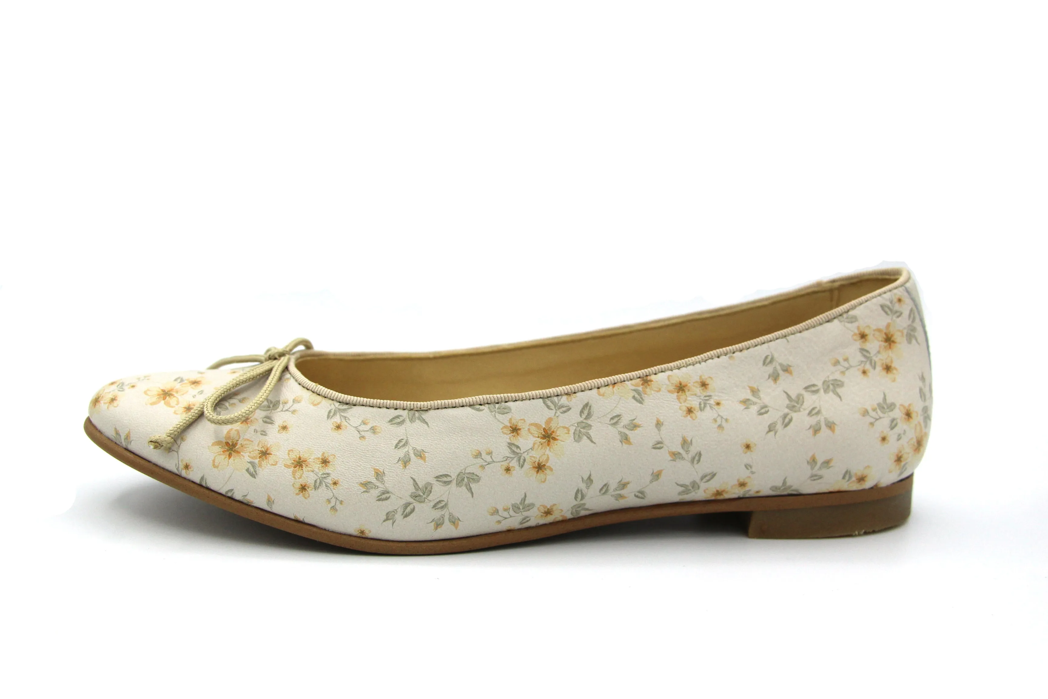 Andanines  Biege Floral Print Ballet Flat 25-6