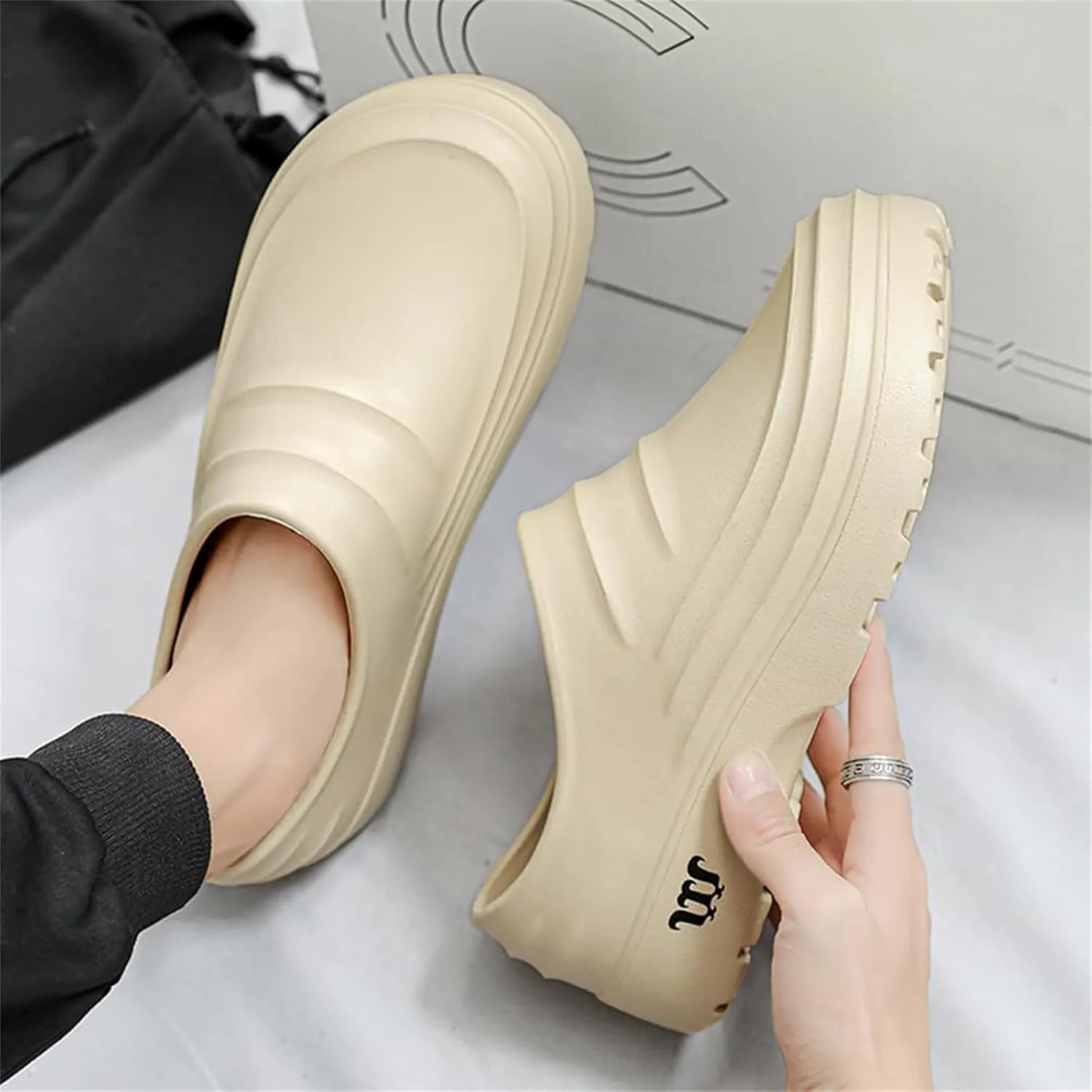Armadillo Clogs Nurse Garden Shoes for Women Men Non Slip Resistant Work Shoes, Comfortable Nursing Shoe Womens Mules Slip On Oil Resistant Waterproof Chef Gardening Kitchen Food Service Shoe Unisex