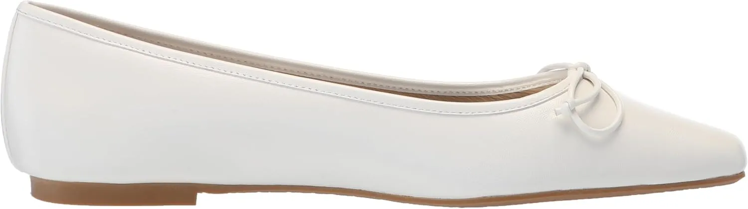 Badgley Mischka Women's Cam Ballet Flat