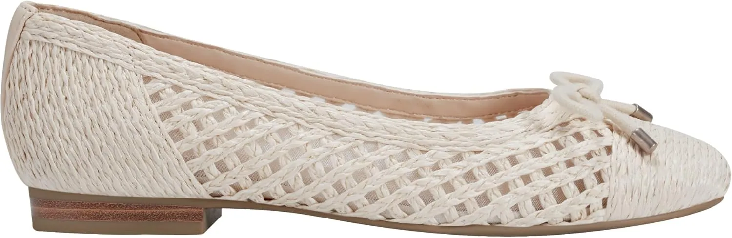 Bandolino Women's Marafia Ballet Flat