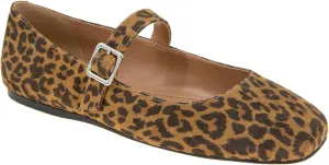 BCBGeneration Women's Harpin Ballet Flat