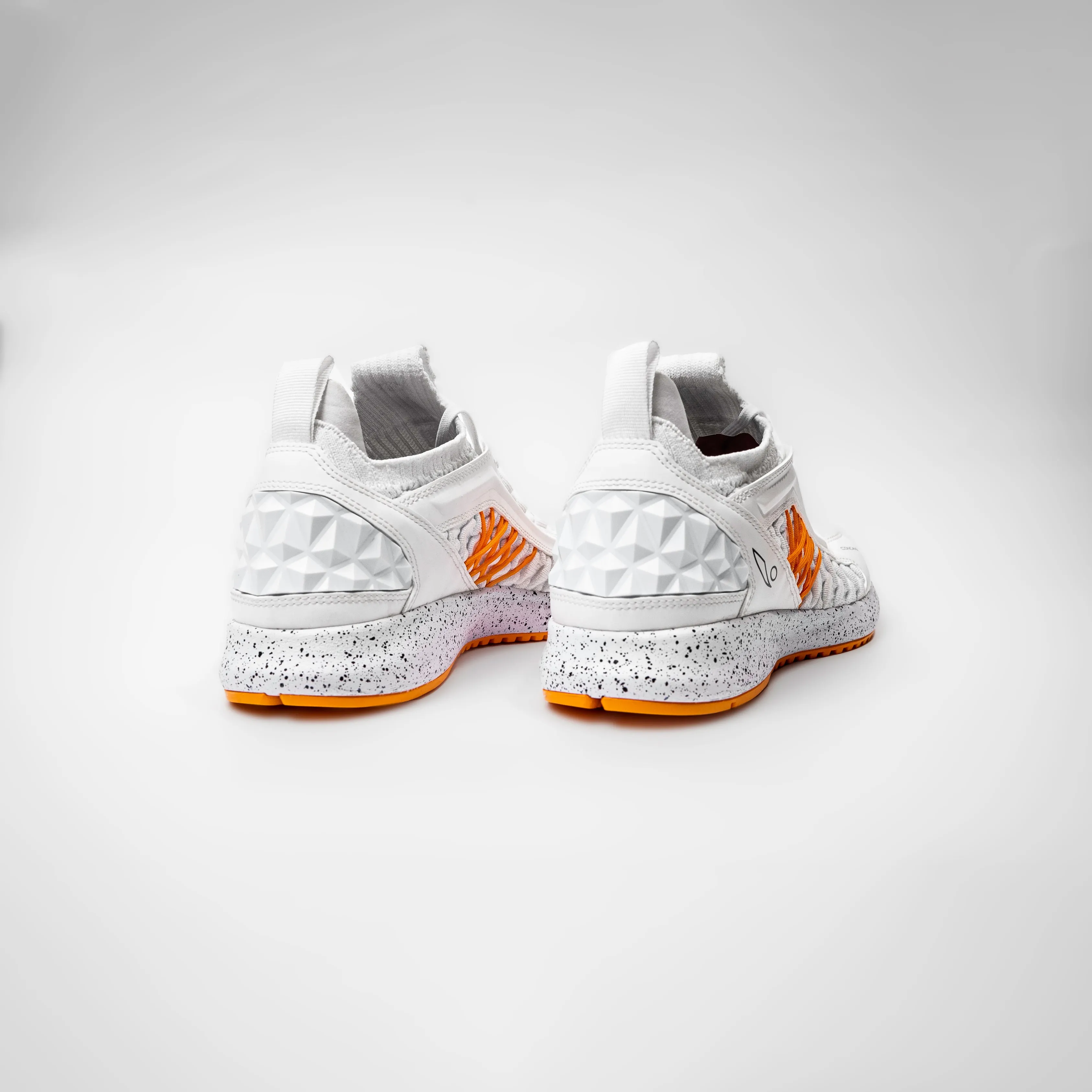 Cave Urban - White/Zest