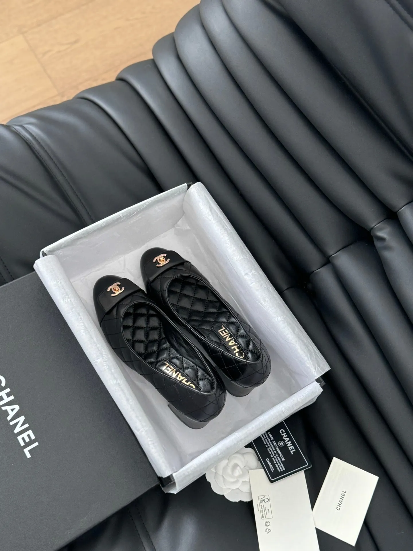 cc classic ballet flat with heel black quilted calfskin