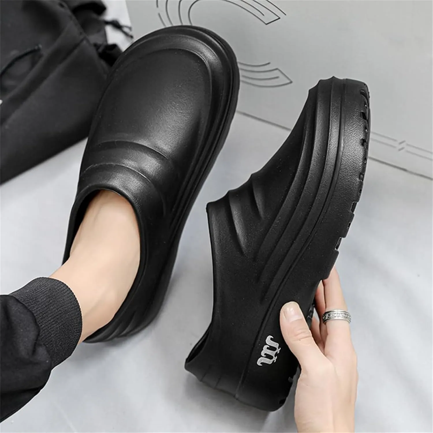 Chef Shoes for Men Women,Oil Resistant Waterproof Arch Support Clogs,Lightweight Breathable Kitchen Shoes Wide Toe Box Beach Slippers,Quick Dry Slip-on Garden Clogs with Removable Cushion Footbed