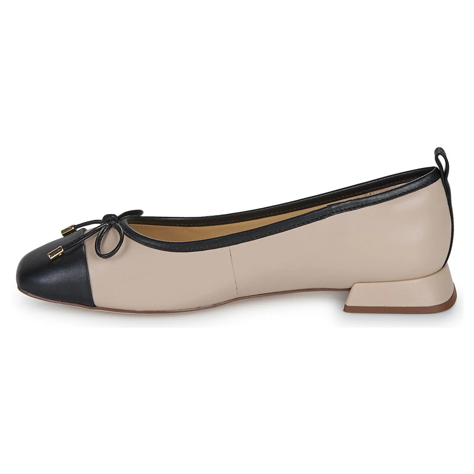 Clarks Ubree15 Poppy Leather Women's Slip On Shoes