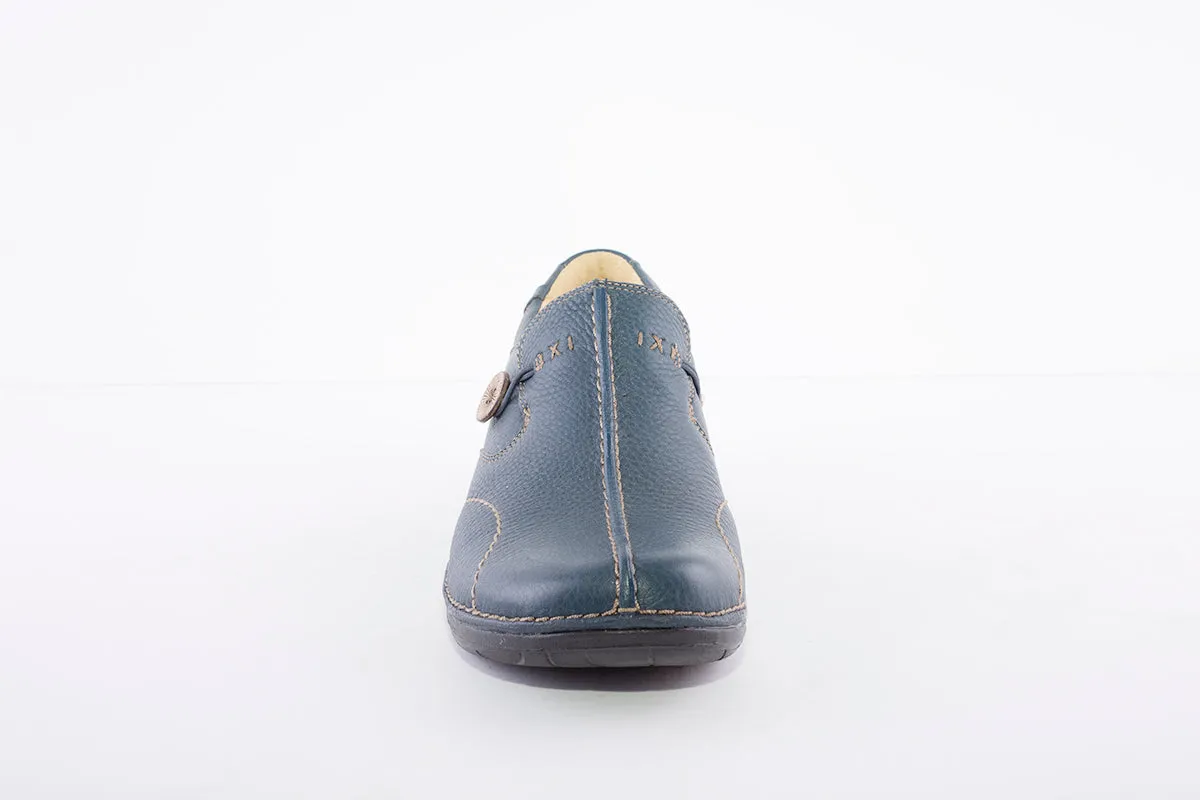 CLARKS - Un Loop Navy Leather