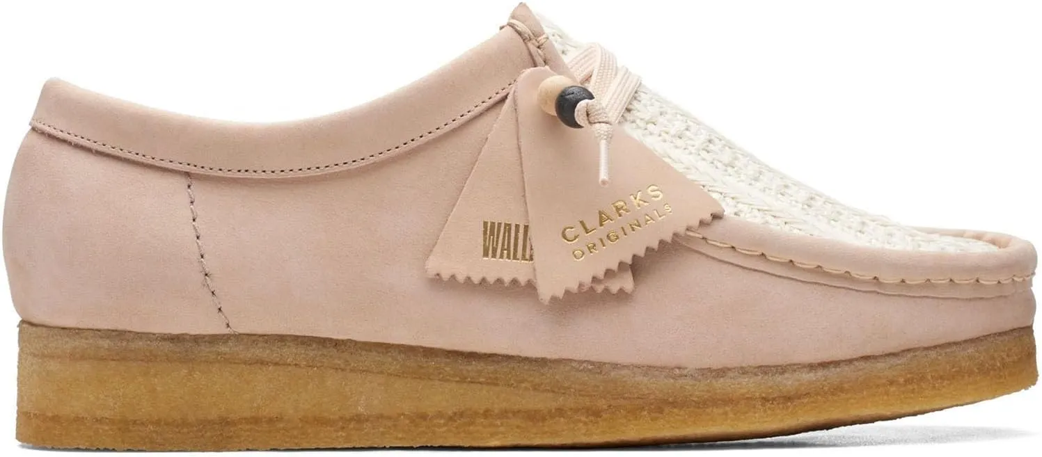 Clarks Women's Wallabee. Oxford
