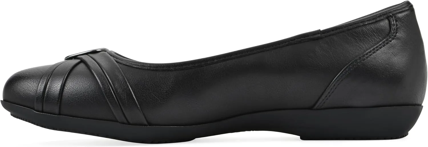 CLIFFS BY WHITE MOUNTAIN Women's Calming Cushioned Ballet Flat