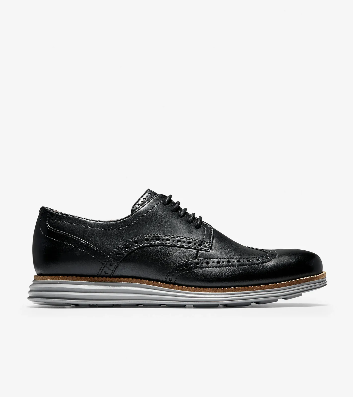 Cole Haan Men's ØriginalGrand Wingtip Oxford Black Leather-Ironstone C26470
