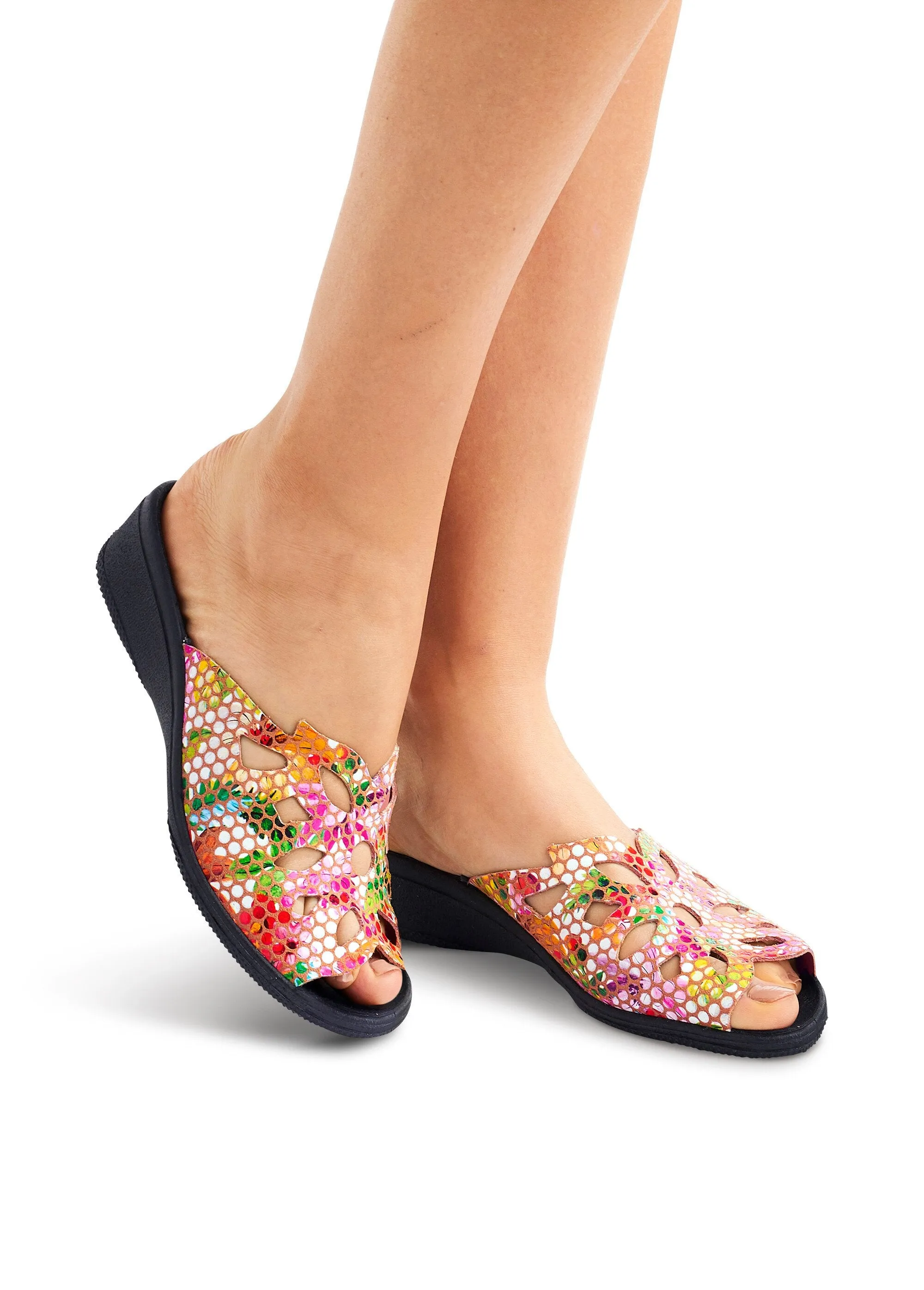 Comfort wide leather mules