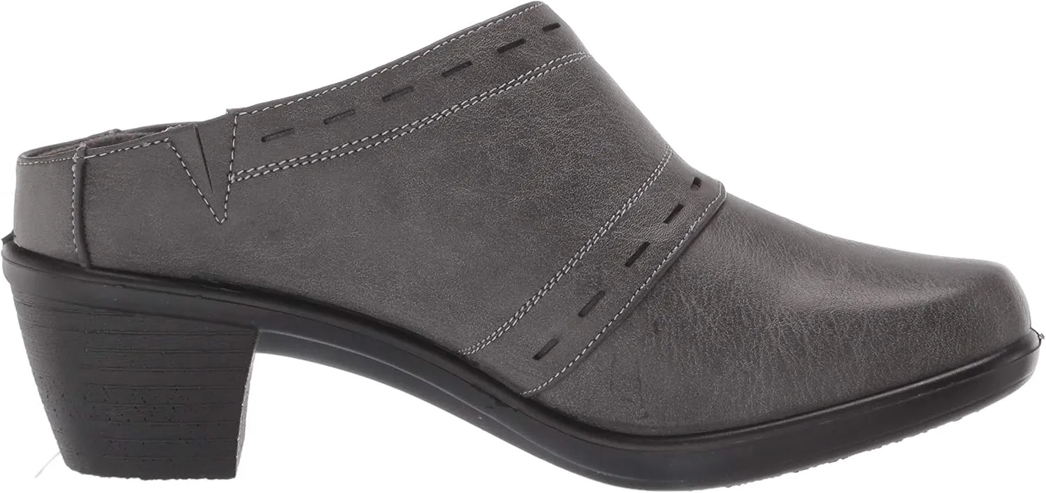 Easy Street Women's Cynthia Mule