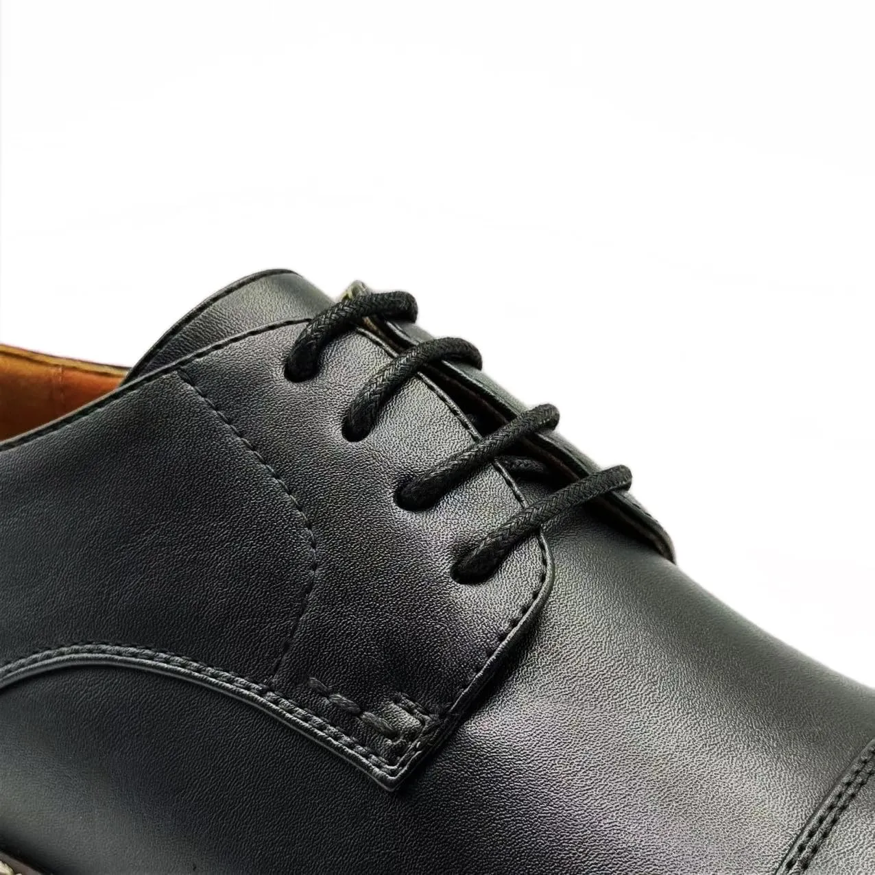Finishing & Sewing Men's Cap Toe Lace Up Oxford Dress Shoes
