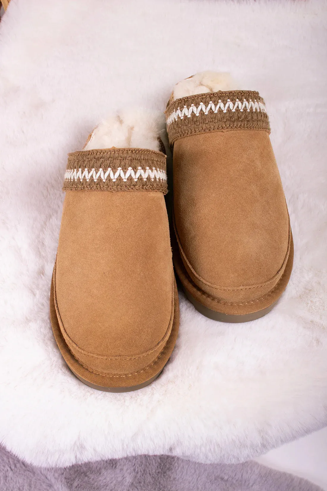 Hallie Mule Sheepskin Slippers - Chestnut