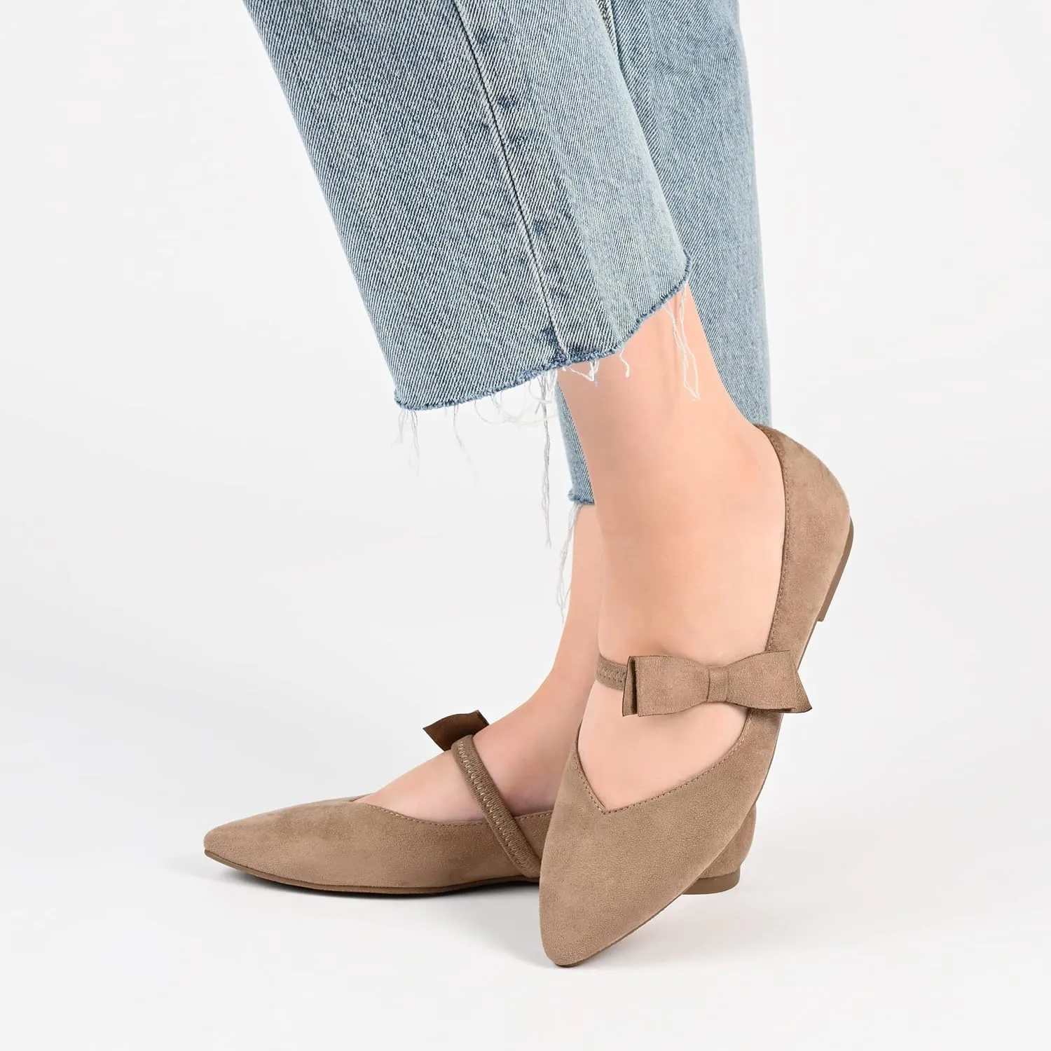 Journee Collection Women's Aizlynn Flat Ballet