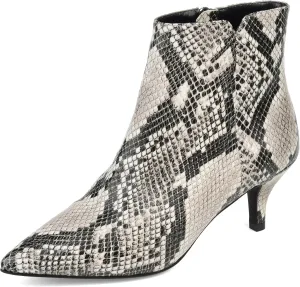 Journee Women's Comfort Foam Isobel Booties