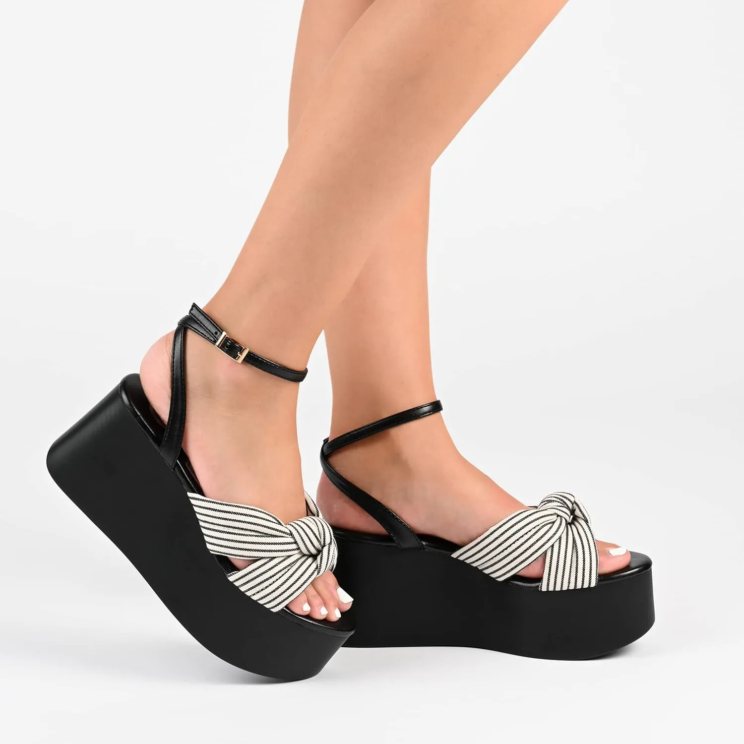 Journee Women's Comfort Foam Lailee Sandals