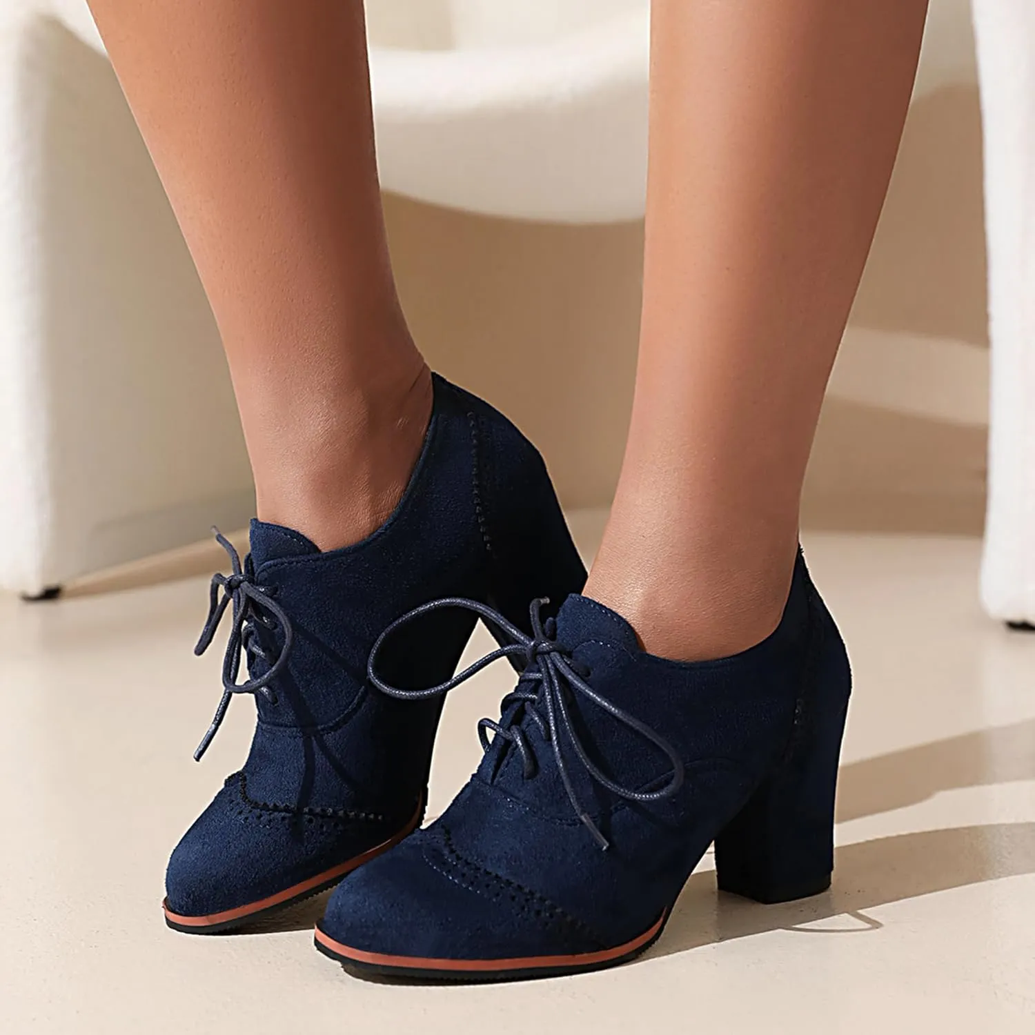 Lace Up Brogue Oxford Women Block Heel Pumps