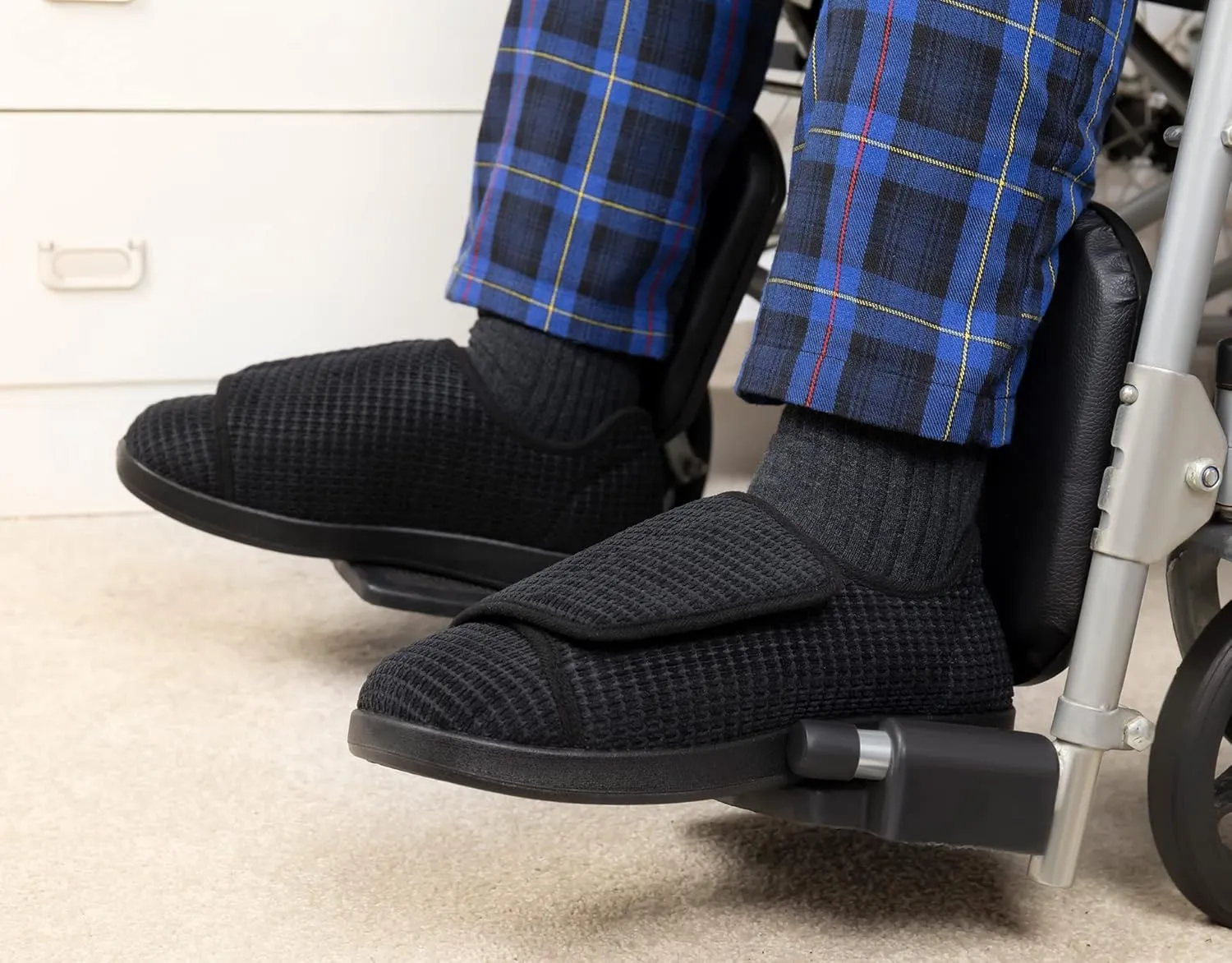 Men's Adaptive Wide Width Diabetic Comfort Slipper Shoe