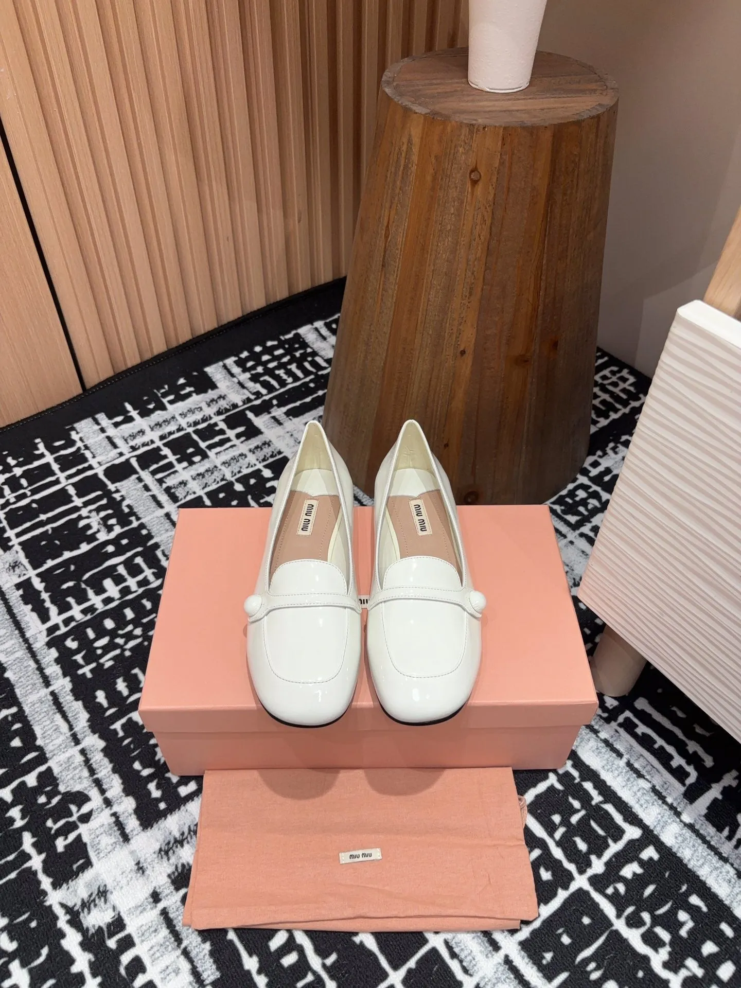 Miu Flat Shoes White Cowhide