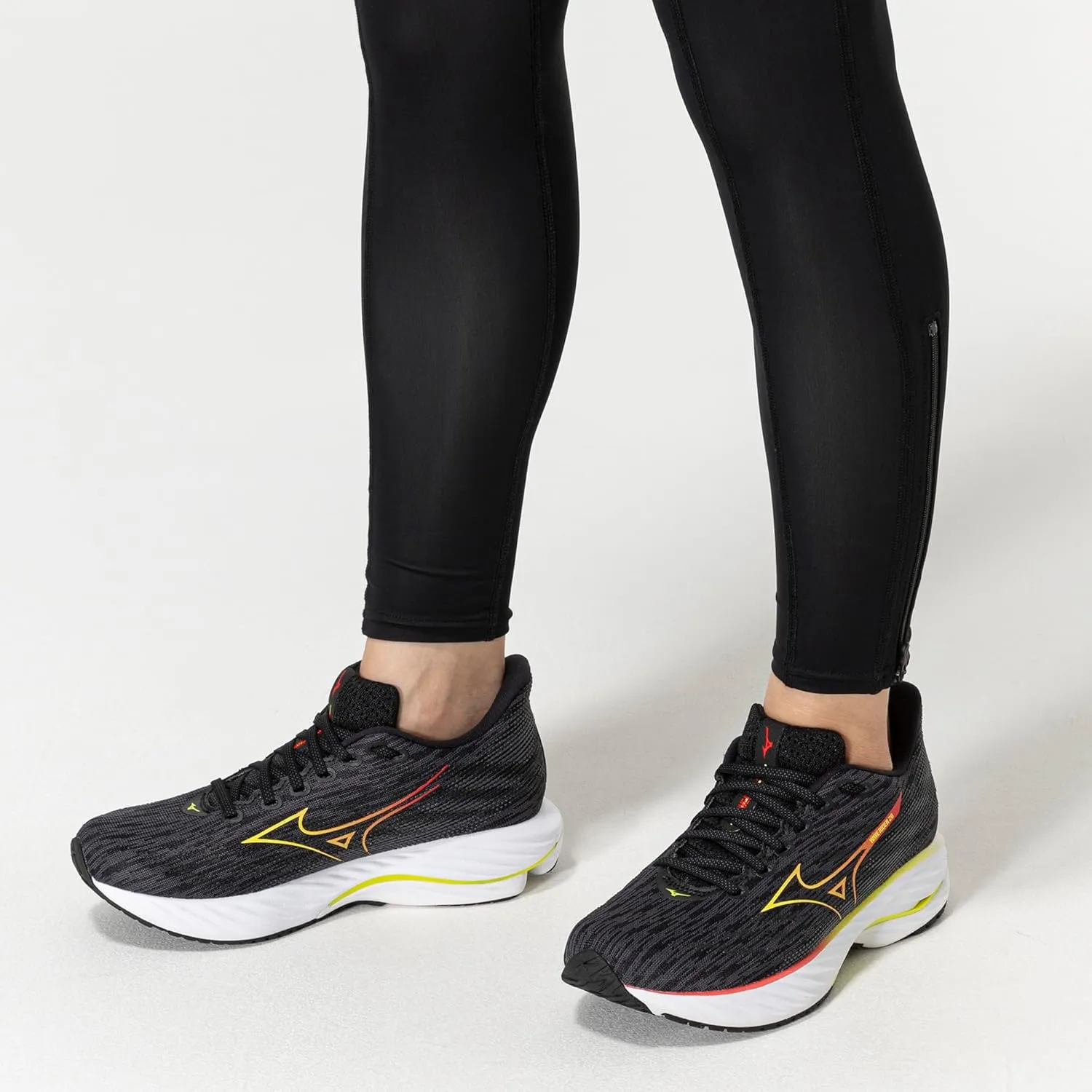 Mizuno Women's Wave Rider 28 Running Shoe