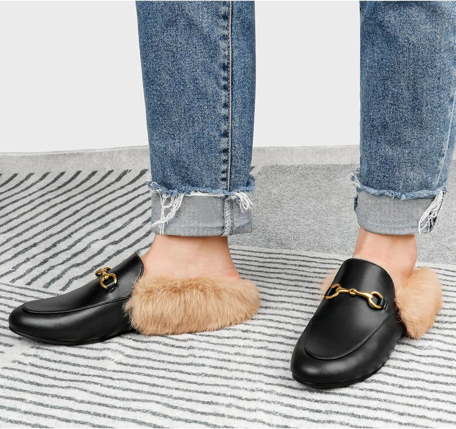 Mules for Women, Round Toe Backless Slip On Mule Flats Loafers Backless Faux Fur Slides Mules Shoes