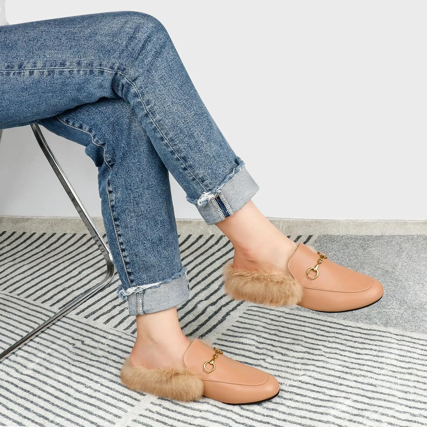 Mules for Women, Round Toe Backless Slip On Mule Flats Loafers Backless Faux Fur Slides Mules Shoes