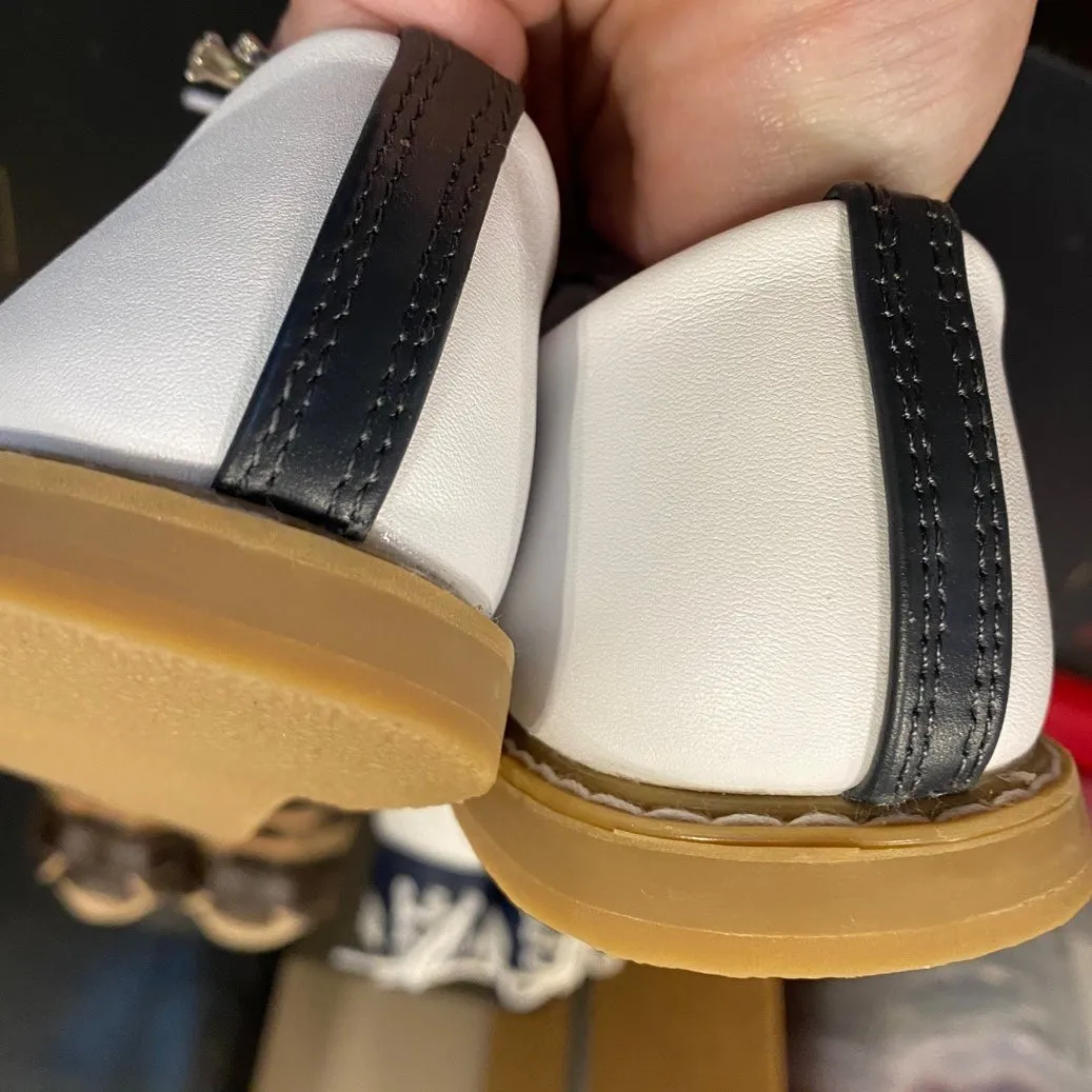 New size 10 leather saddle oxfords Baby Deer 5162 Conner Saddle Shoe