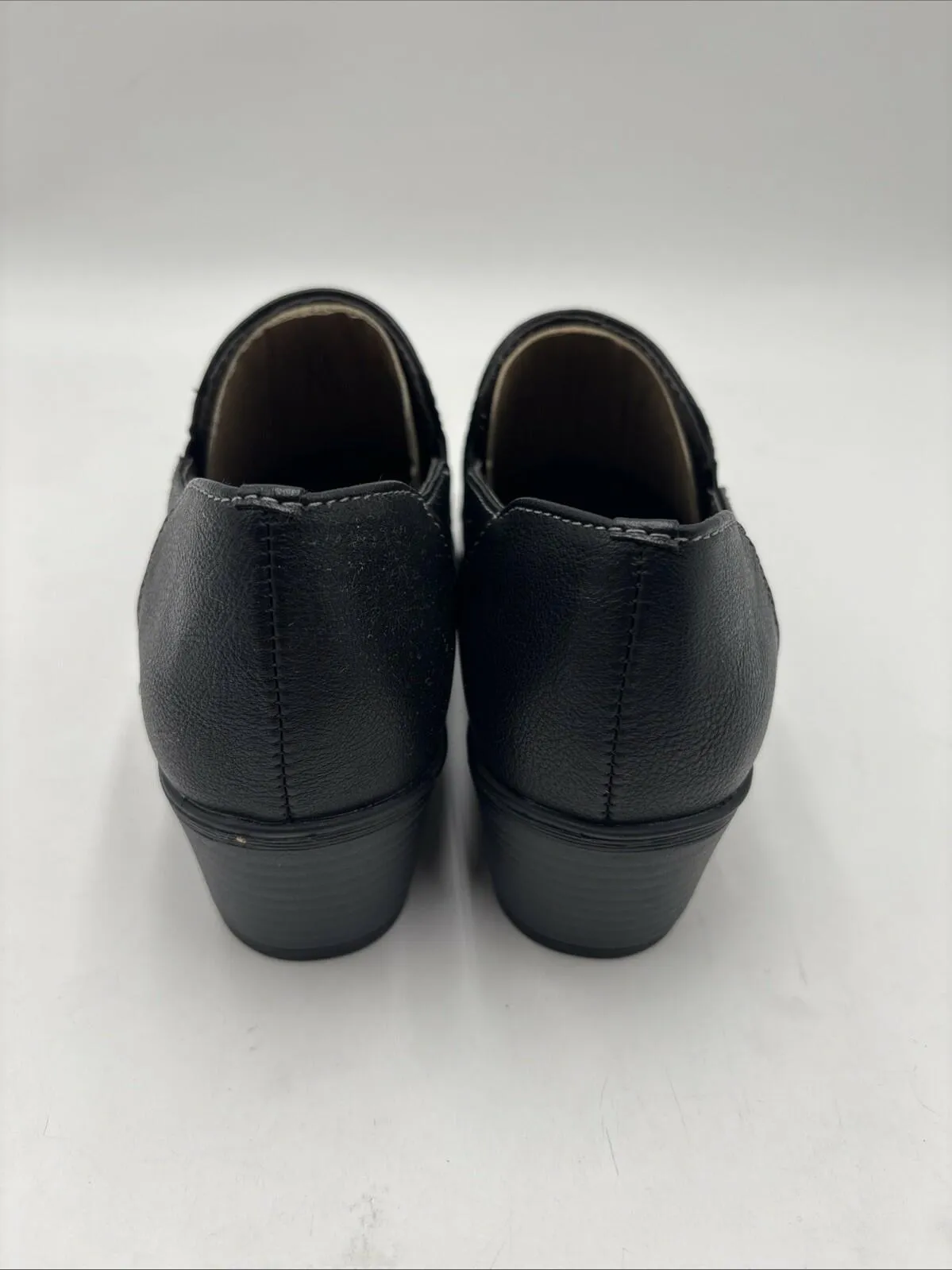NWOB Women’s Eurosoft Augusta Heeled Loafers Black Size 6M/37