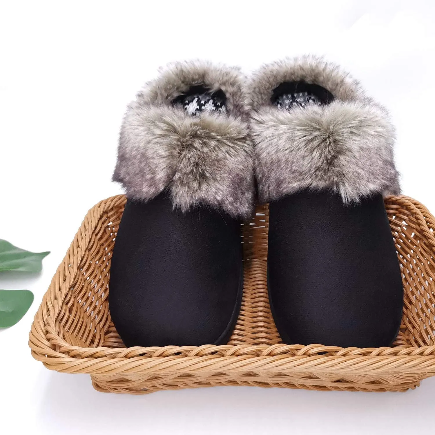 ofoot Womens Winter Warm Moccasins Suede Faux Fur Mule Slippers Furry House Shoes Memory Foam Hard Soled for Indoor Outdoor