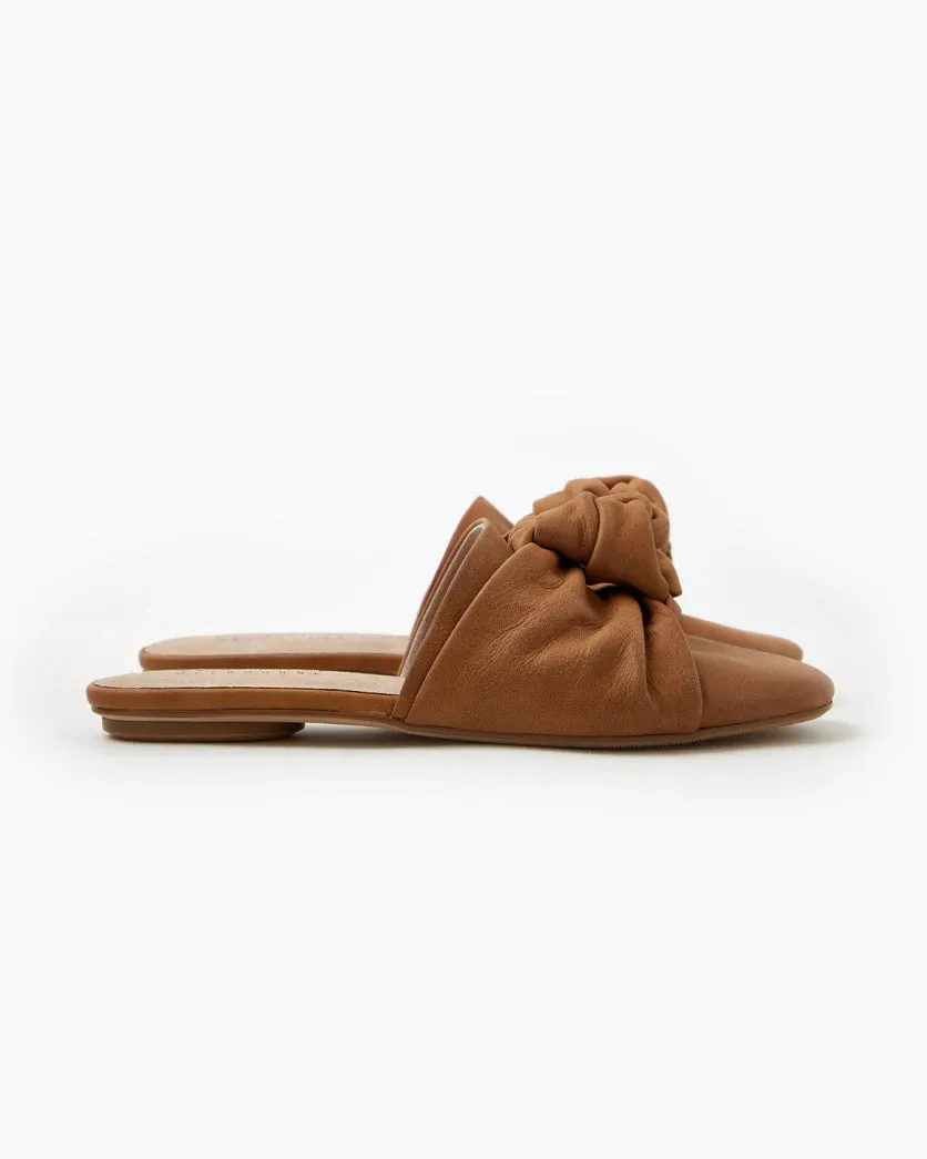 Robin Mule - Tan | Walnut