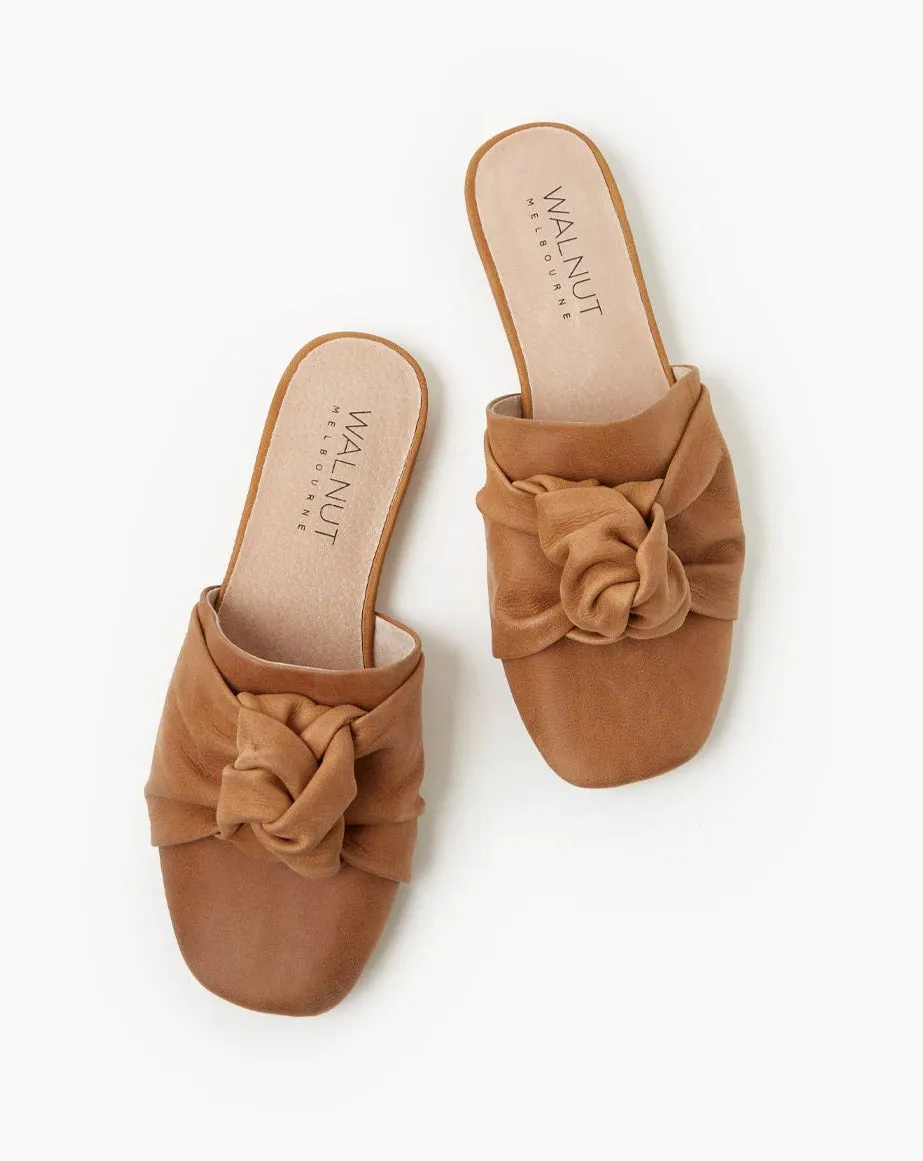Robin Mule - Tan | Walnut