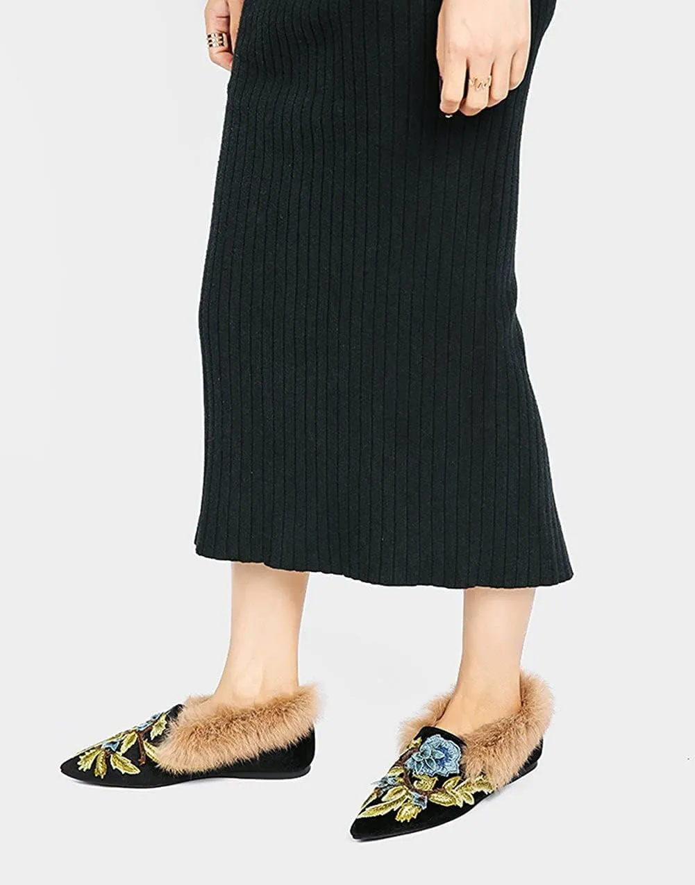 Slip On Loafers, Womens Embroidery Mule Shoes with Plush Lamb Fur Velvet Backless Pointed Toe Mule Slide