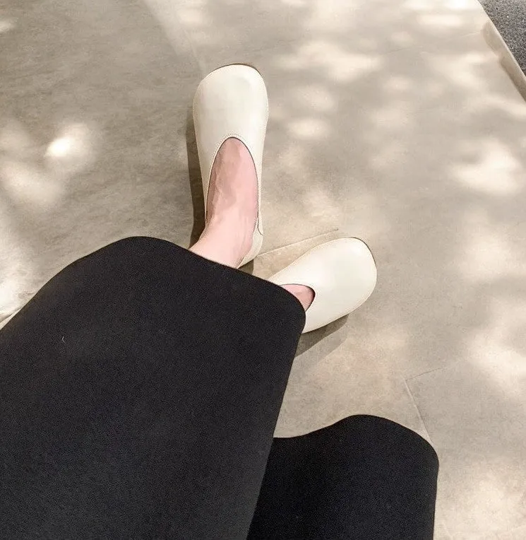 Smile Circle Leather Ballet Flats - Simple and Comfortable Round Toe Shoes for Women