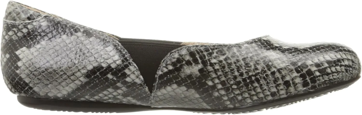 Softwalk Women's Norwich Ballet Flat