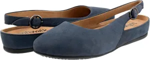 SoftWalk Women's Sandy Ballet Flat