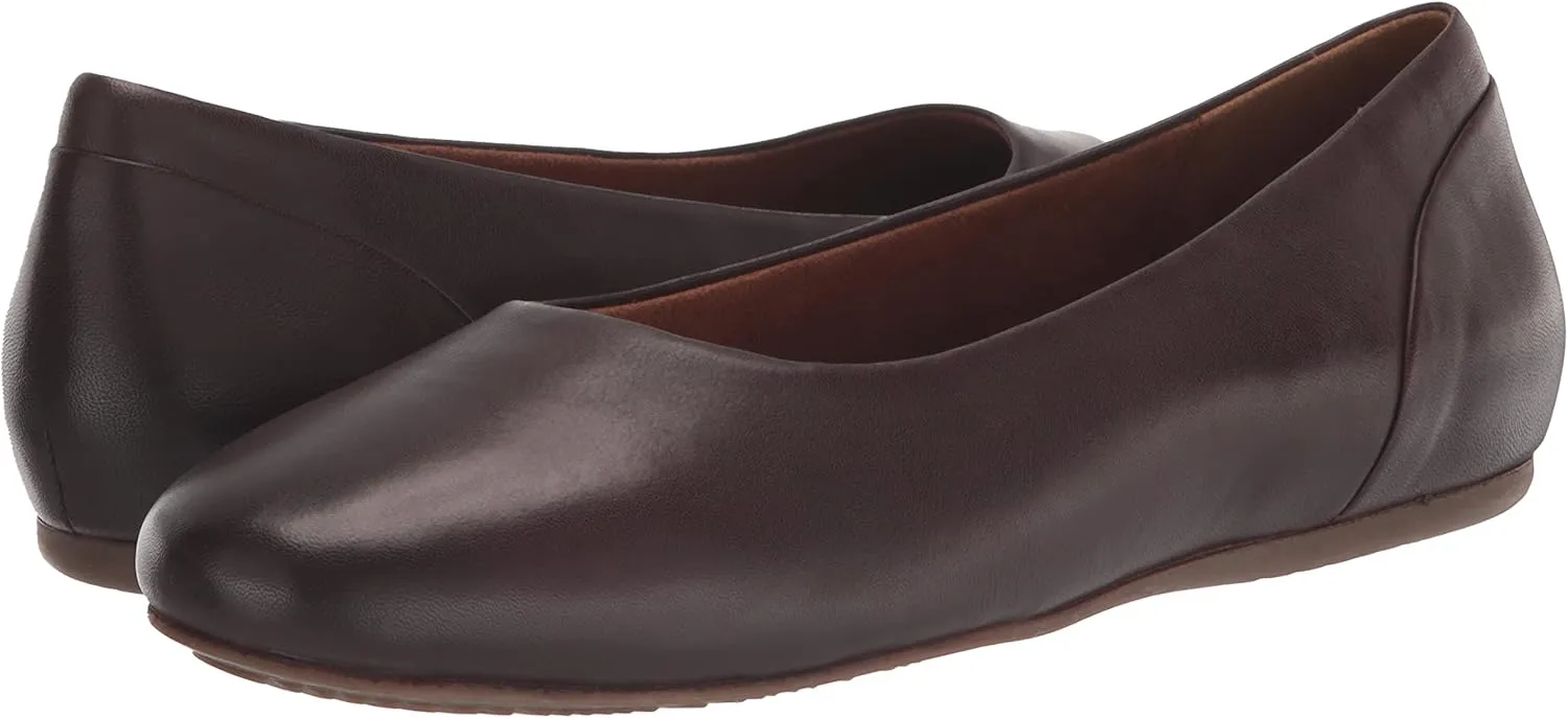 SoftWalk Women's Shiraz Ballet Flat