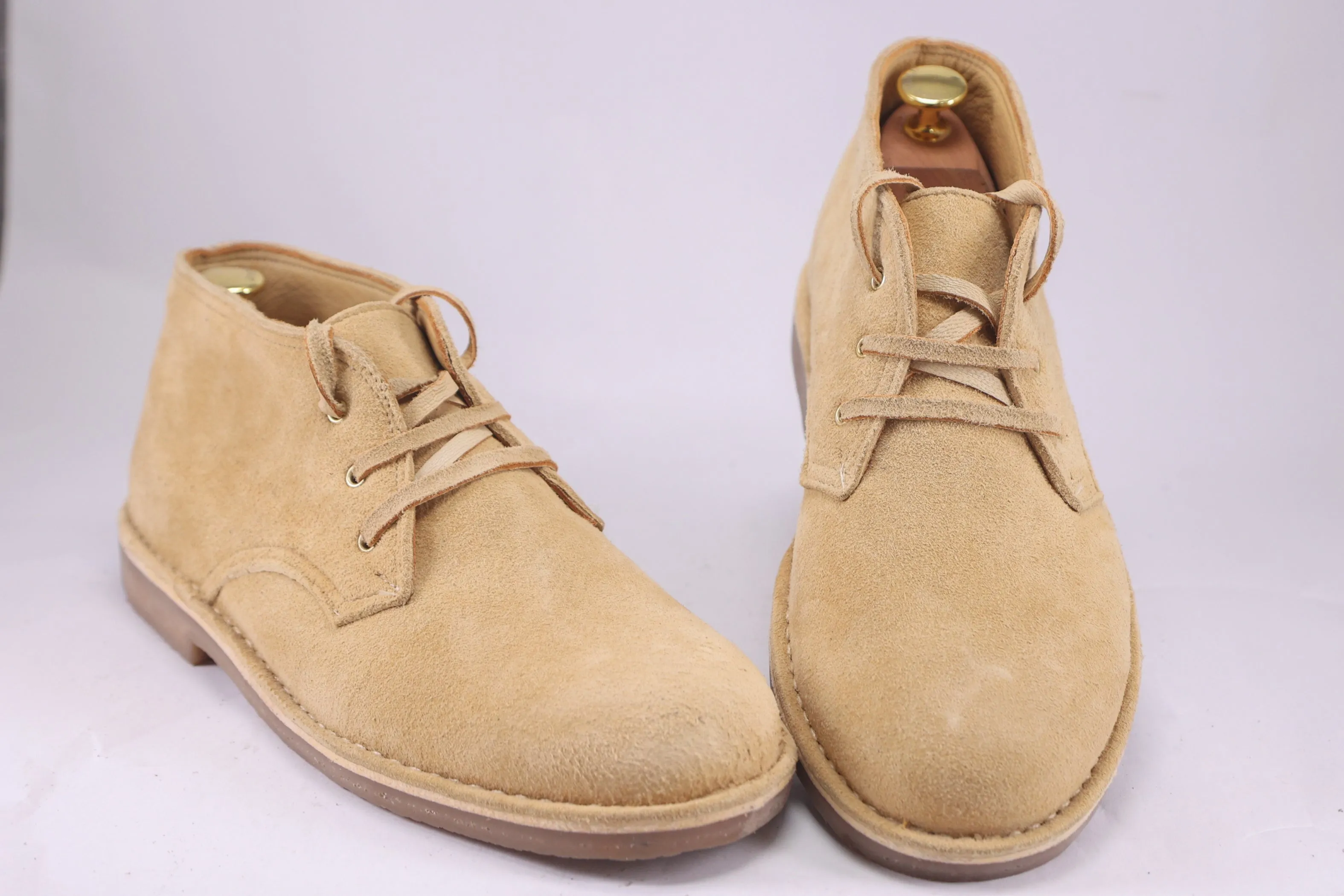 Suede Chukka Boots – Classic Style & Comfort