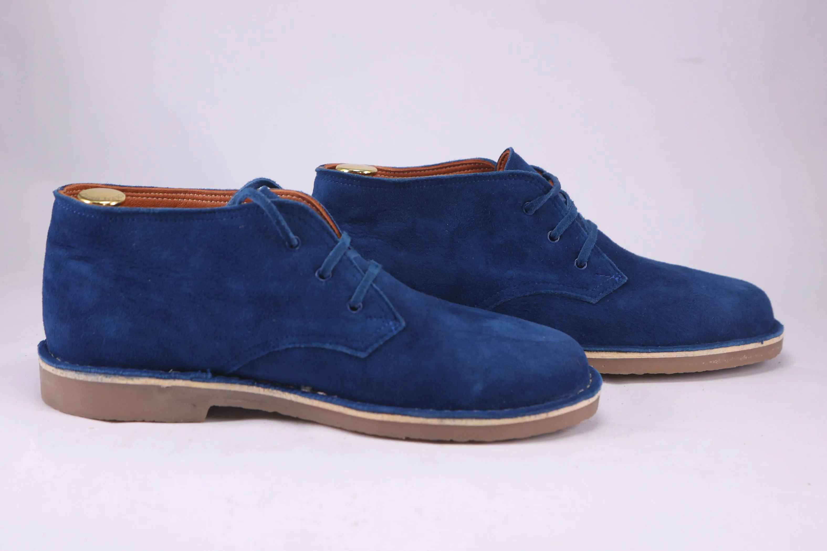 Suede Chukka Boots – Classic Style & Comfort