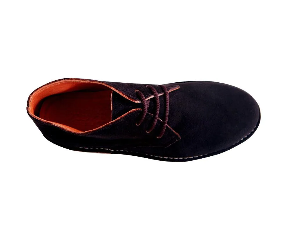 Suede Chukka Boots – Classic Style & Comfort