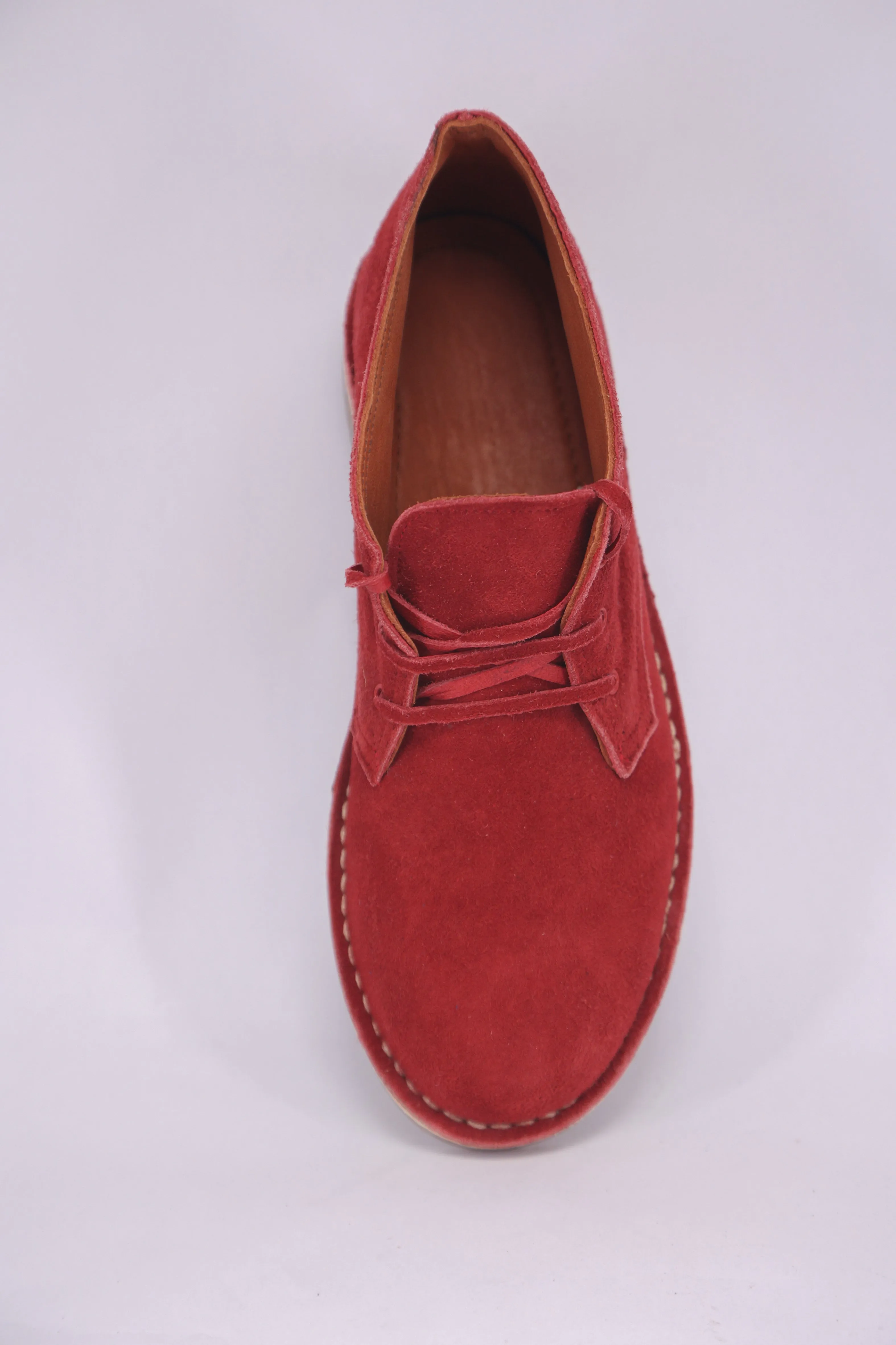 Suede Chukka Boots – Classic Style & Comfort