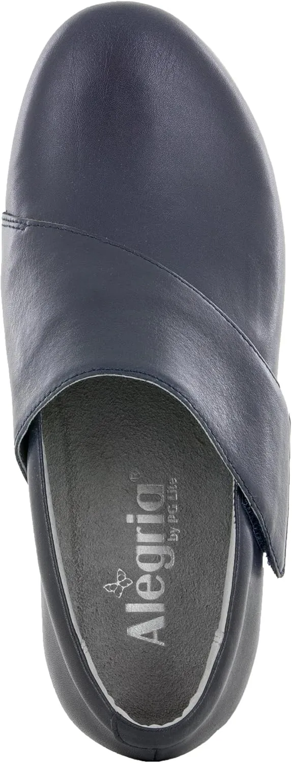 TRAQ by Alegria Qin Womens Smart Walking Shoe