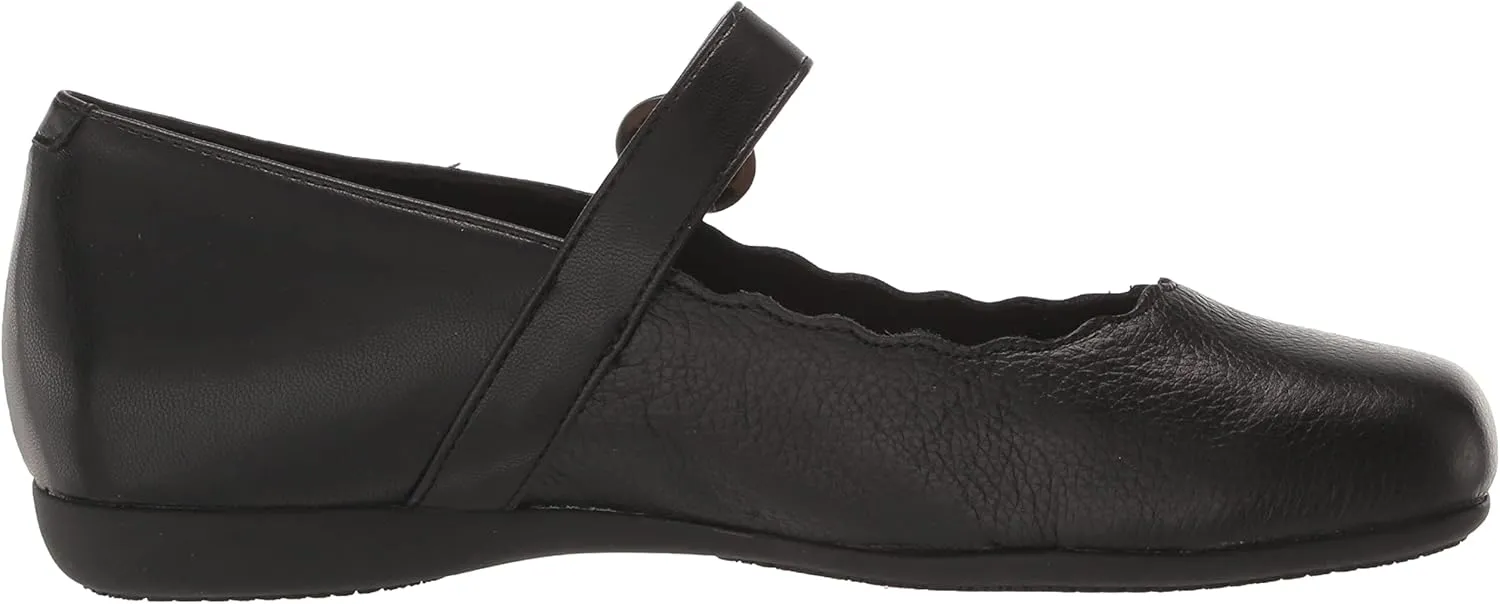 Trotters Women's Ballet Flat