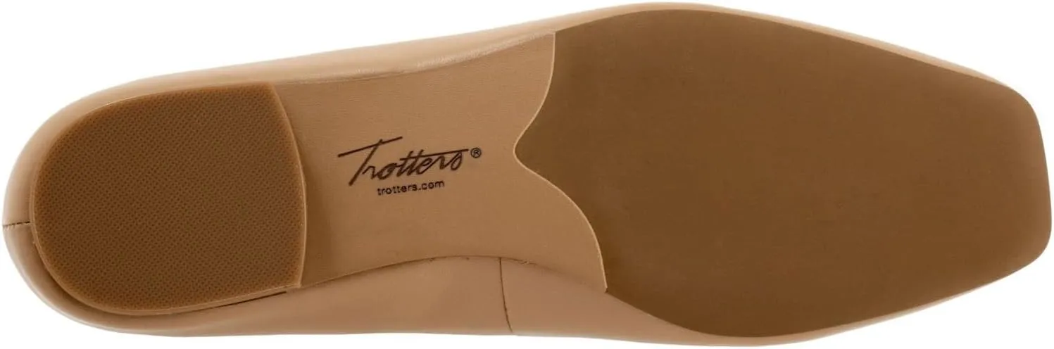 Trotters Women's Honor Ballet Flat