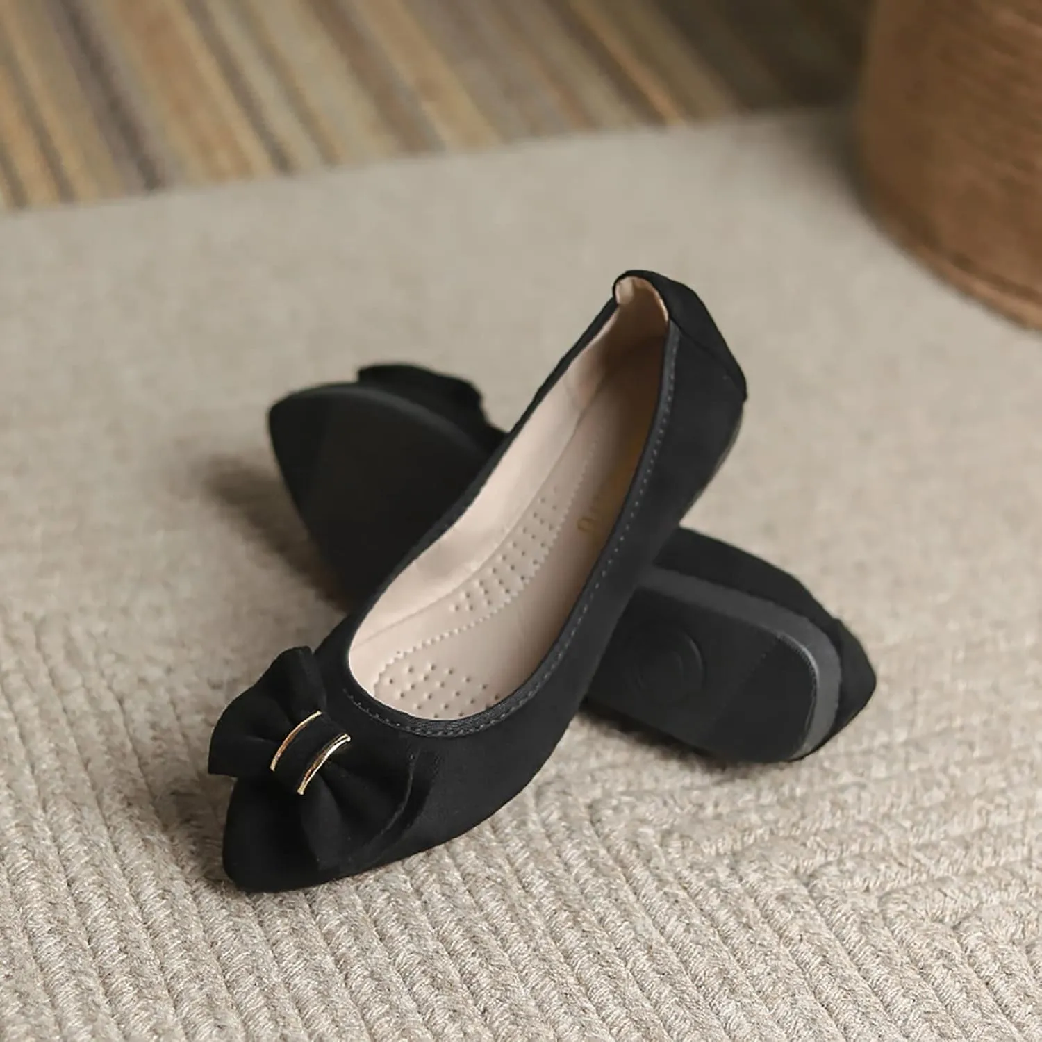 Unifizz Women’s Foldable Ballet Flats Casual Pointed Toe Comfort Soft Suede Slip On Dress Shoes Nude Flats Roll Up Shoes