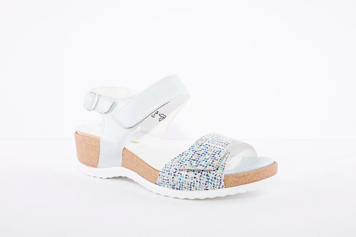 WALDLAUFER - HILDA WEDGE SANDAL - LIGHT BLUE