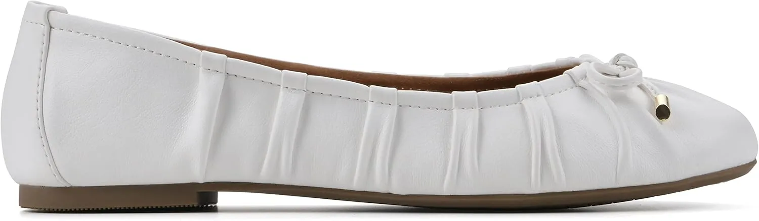 WHITE MOUNTAIN Women's Shoes Sakari Ballet Flat