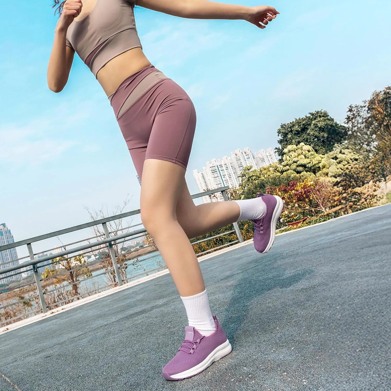 Wide Toe Box Shoes Women Non-Slip Wide Width Sneakers Ultra Light Extra Wide Road Running Shoes for Women Breathable Tennis Walking Gym Workout Trainer 6-12