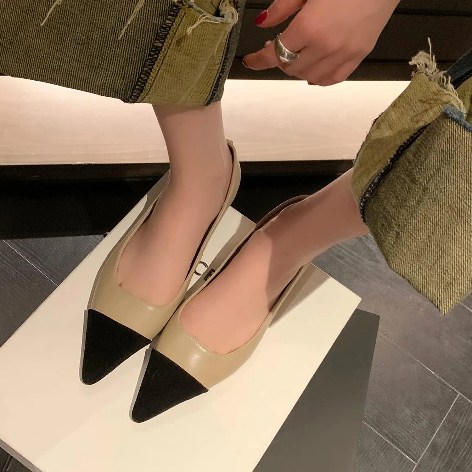 Women Comfy Cap Toe Flats Slip on Pointed toe Flat Shoes Two Tone Flat Heel Dress Shoes Casual Pointy Toe Ballet Flats Colorblock Classic Office Elegant Driver Flats 4-11 M US